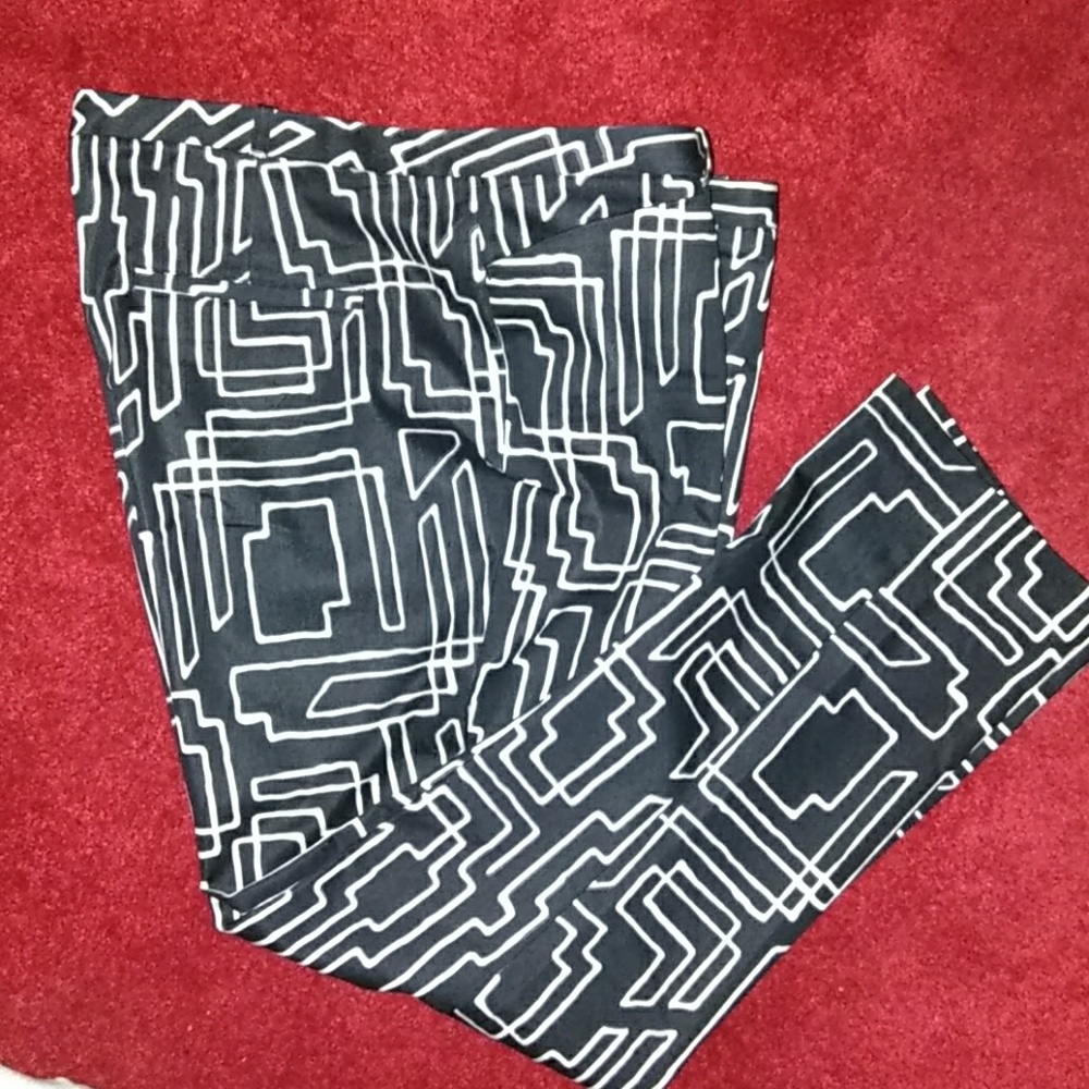 Ankle pants